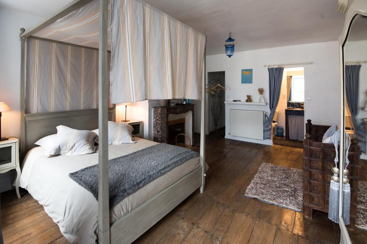 Les Chambres De Lourmel ปองติวี ภายนอก รูปภาพ