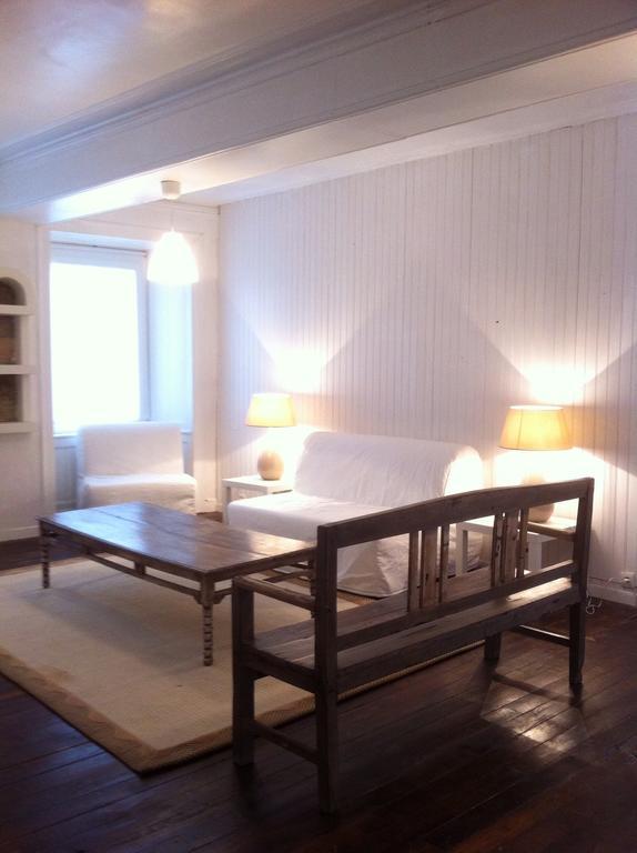 Les Chambres De Lourmel ปองติวี ห้อง รูปภาพ